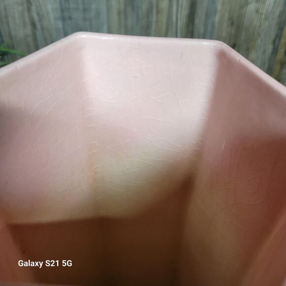 Vintage Pink Hombre Vase, Tall Hexagon MCM - Picture 5 of 6